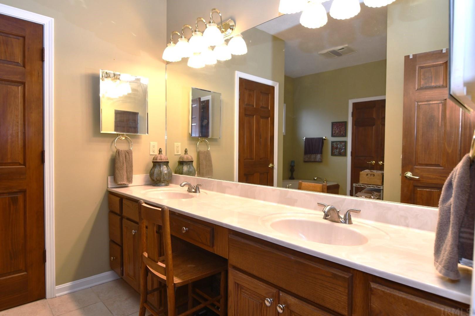 1333 Dylan Circle Henderson, KY 42420 - Photo 16 of 36