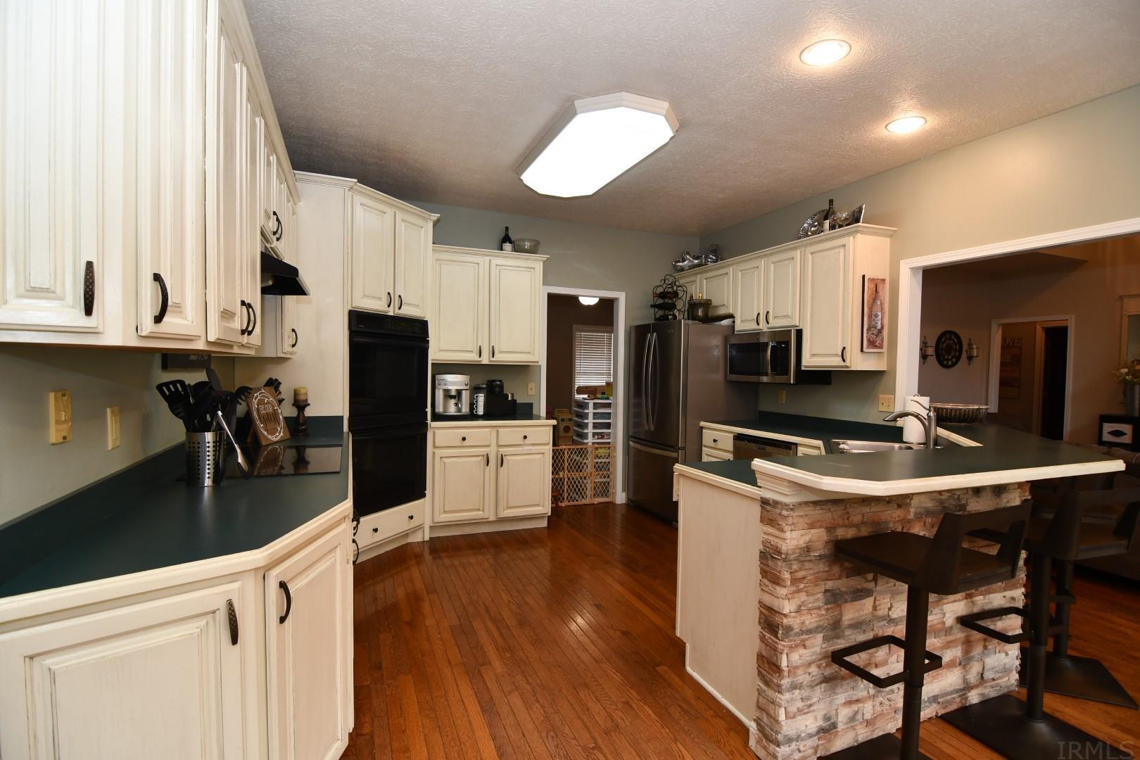 1333 Dylan Circle Henderson, KY 42420 - Photo 7 of 36