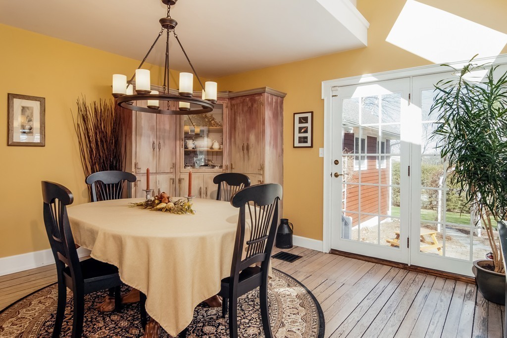 14 Walnut Street Lexington, MA 02421 - Photo 9 of 30