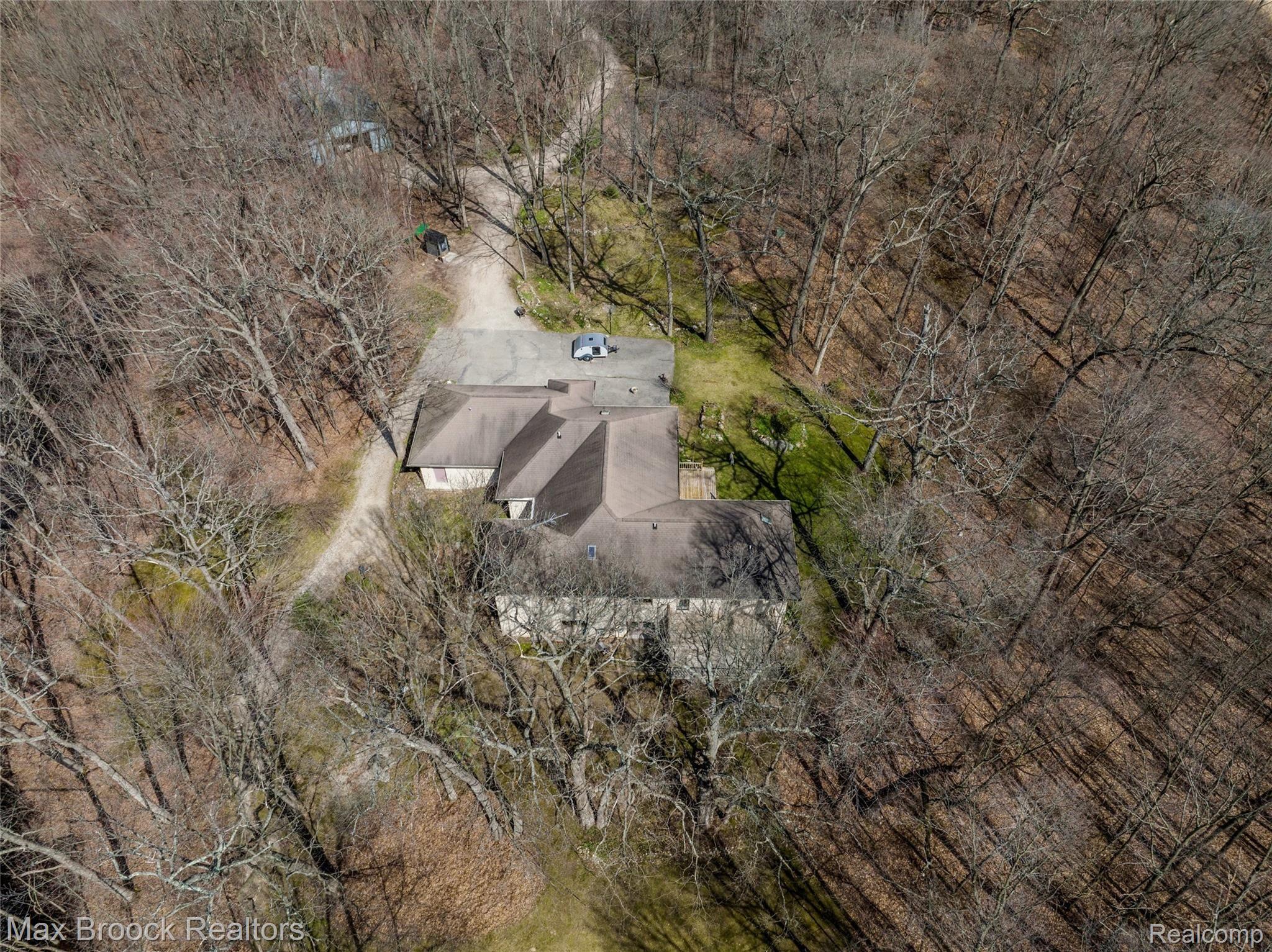 4646 Thomas Road Metamora, MI 48455 - Photo 1 of 54 4646 Thomas Rd0040.jpg