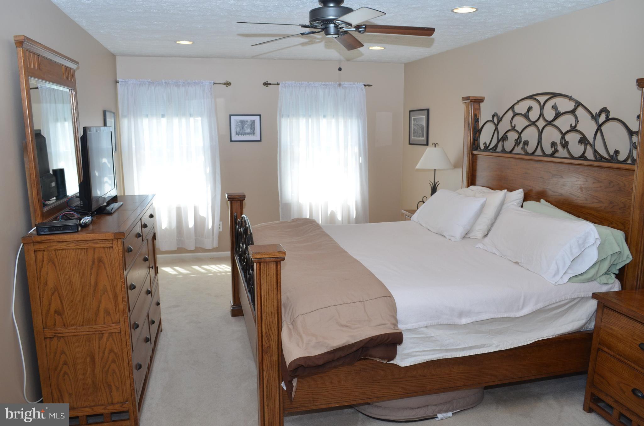 24 Highfields Drive Baltimore, MD 21228 - Photo 14 of 30 Bedroom (Master)