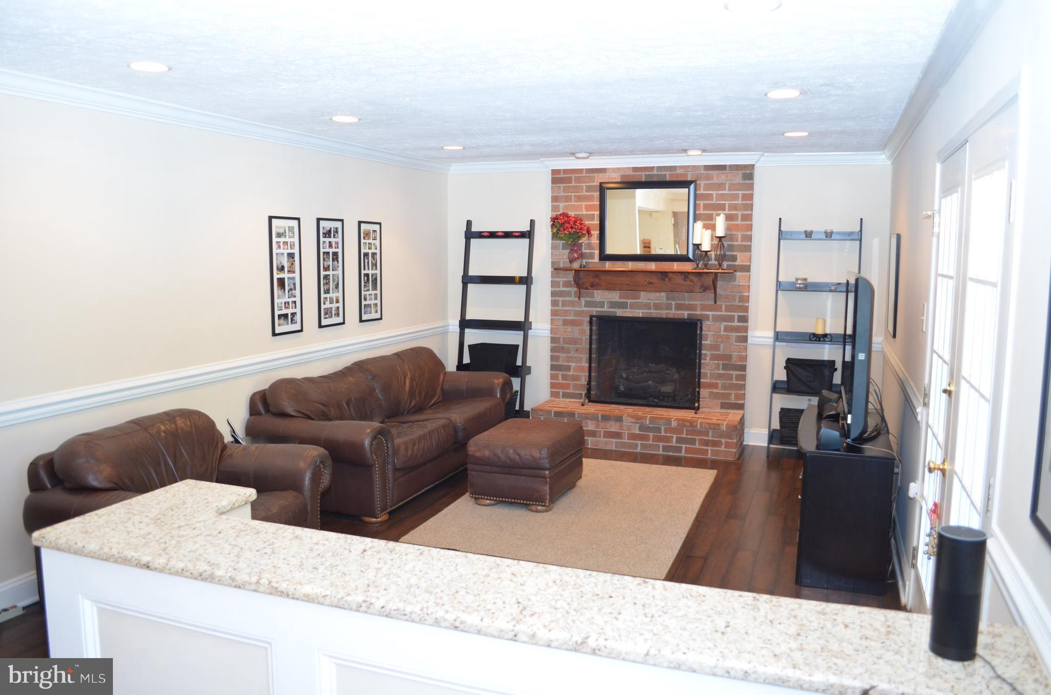 24 Highfields Drive Baltimore, MD 21228 - Photo 8 of 30 Family Room with gas fireplace!
