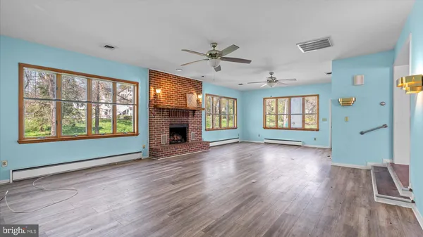 $600,000 | 1701 Roland Avenue, Baltimore, MD 21204