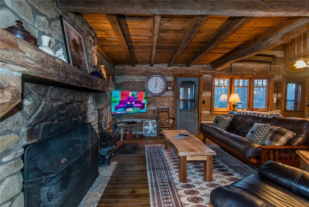 4348 Covered Bridge Road Nashville, IN 47448 - Photo 3 of 17 Gallery Image 3