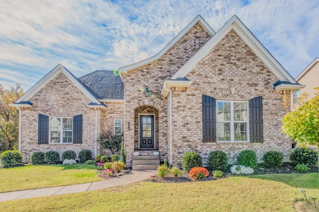 $609,000 | 1076 Watermark Way, Mount Juliet, TN 37122