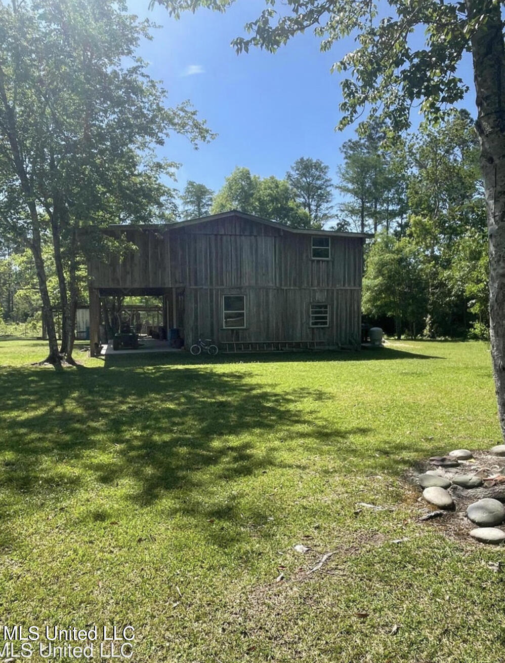 9829 Bragg Road Moss Point, MS 39562 - Photo 15 of 18 179EF05E-C48C-4508-88C3-DFA30FC46B11