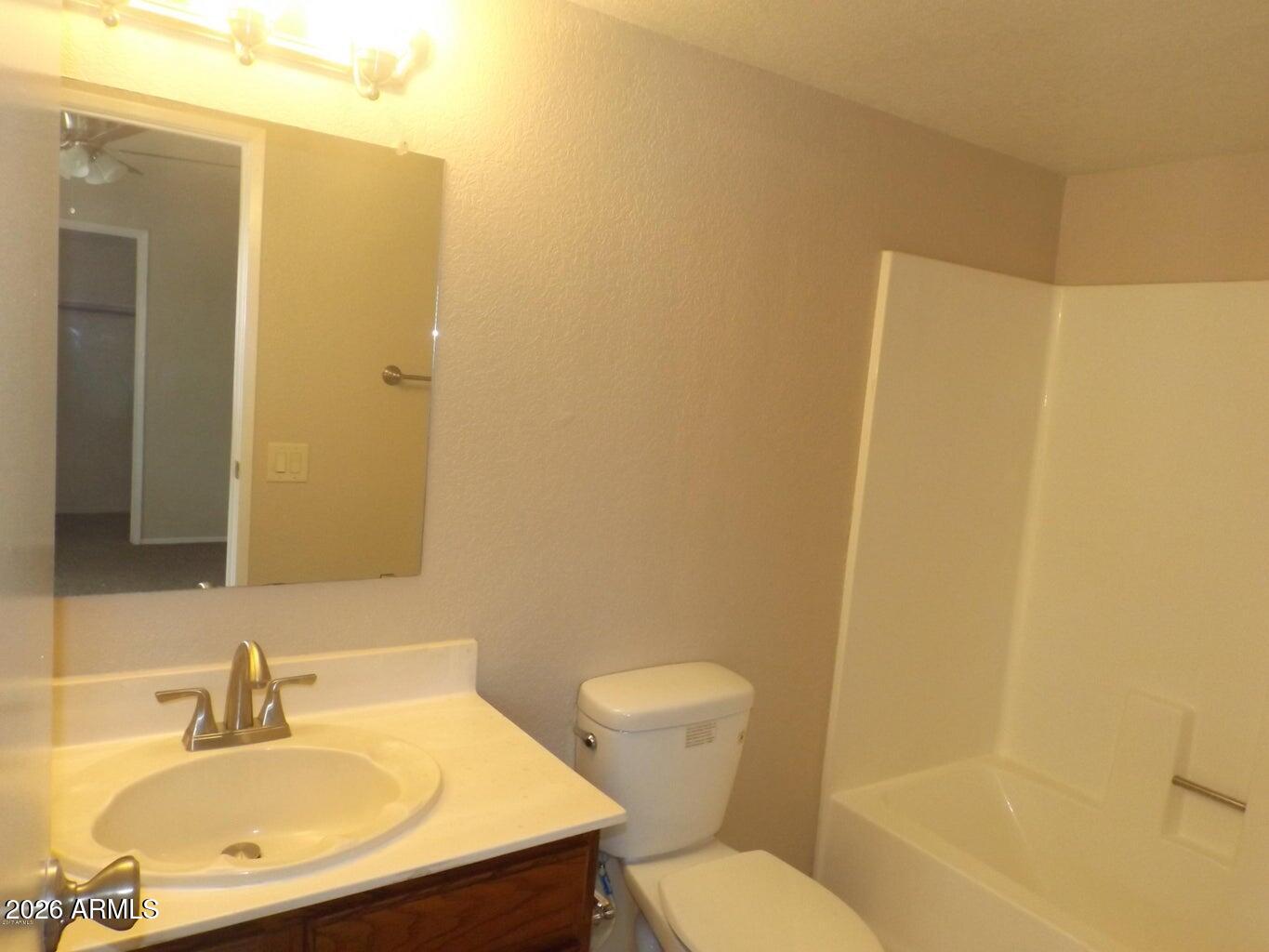 7770 North 20th Avenue Phoenix, AZ 85021 - Photo 14 of 15 BA 2 - 7770 N. 20th Ave - Natale