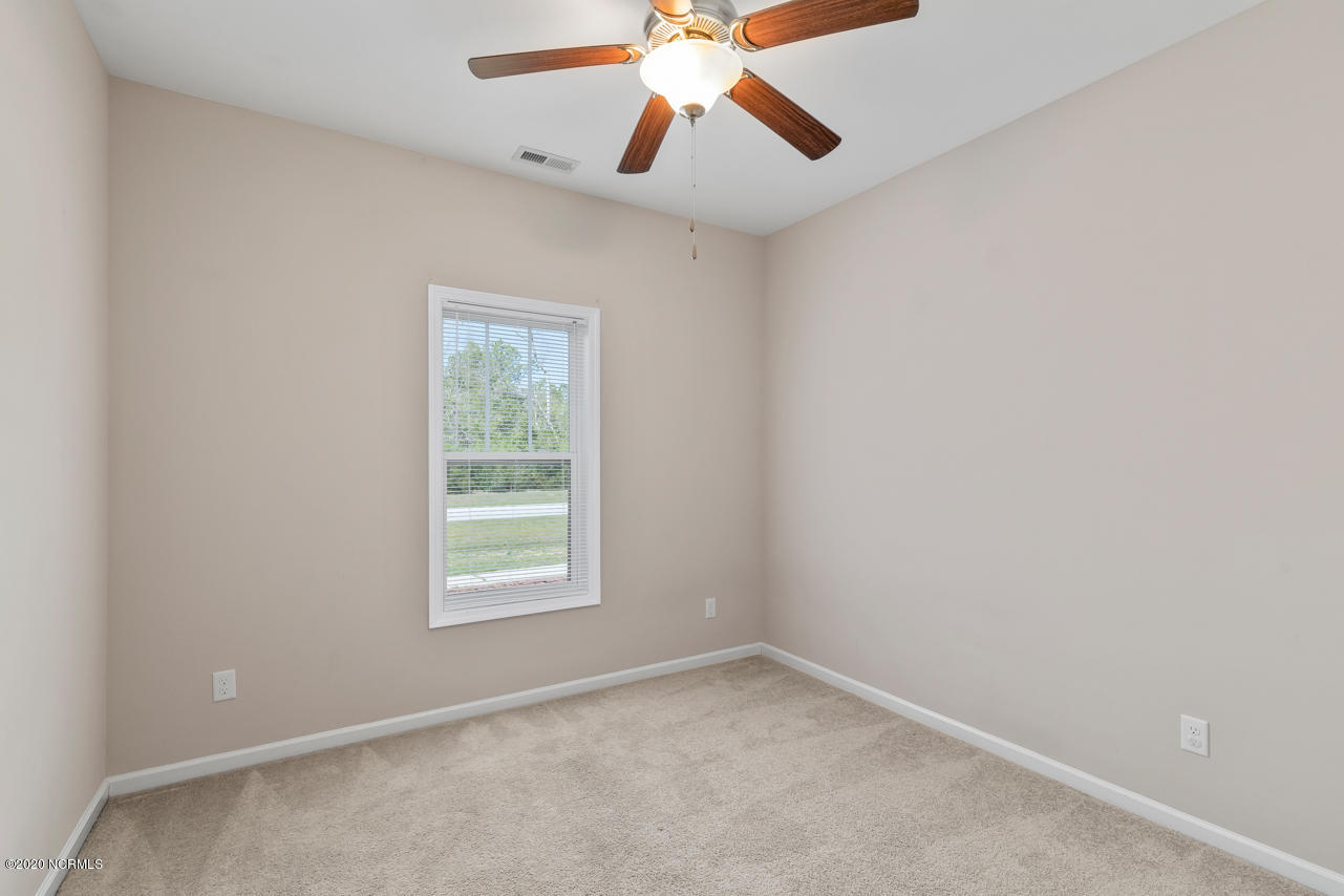 809 Lavender Court Hubert, NC 28539 - Photo 17 of 32 17