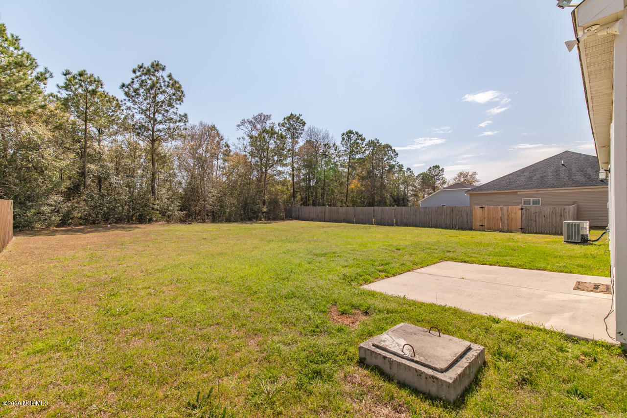 809 Lavender Court Hubert, NC 28539 - Photo 28 of 32 28