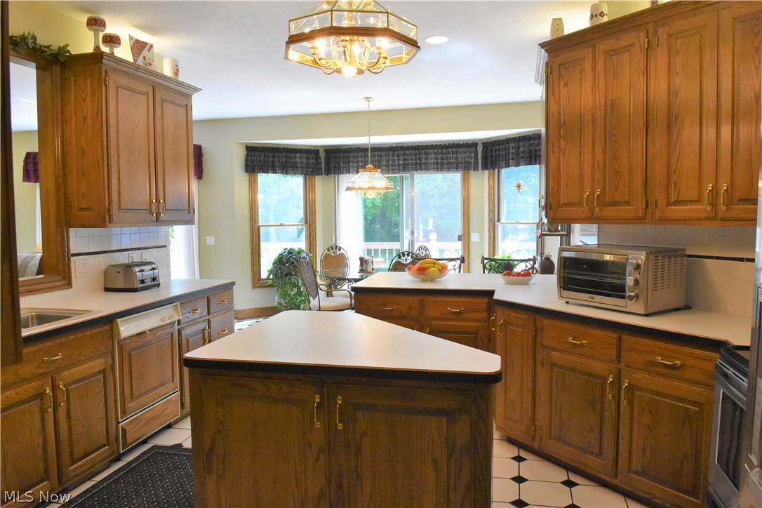 11403 Robson Road Grafton, OH 44044 - Photo 12 of 20 Gallery Image 12