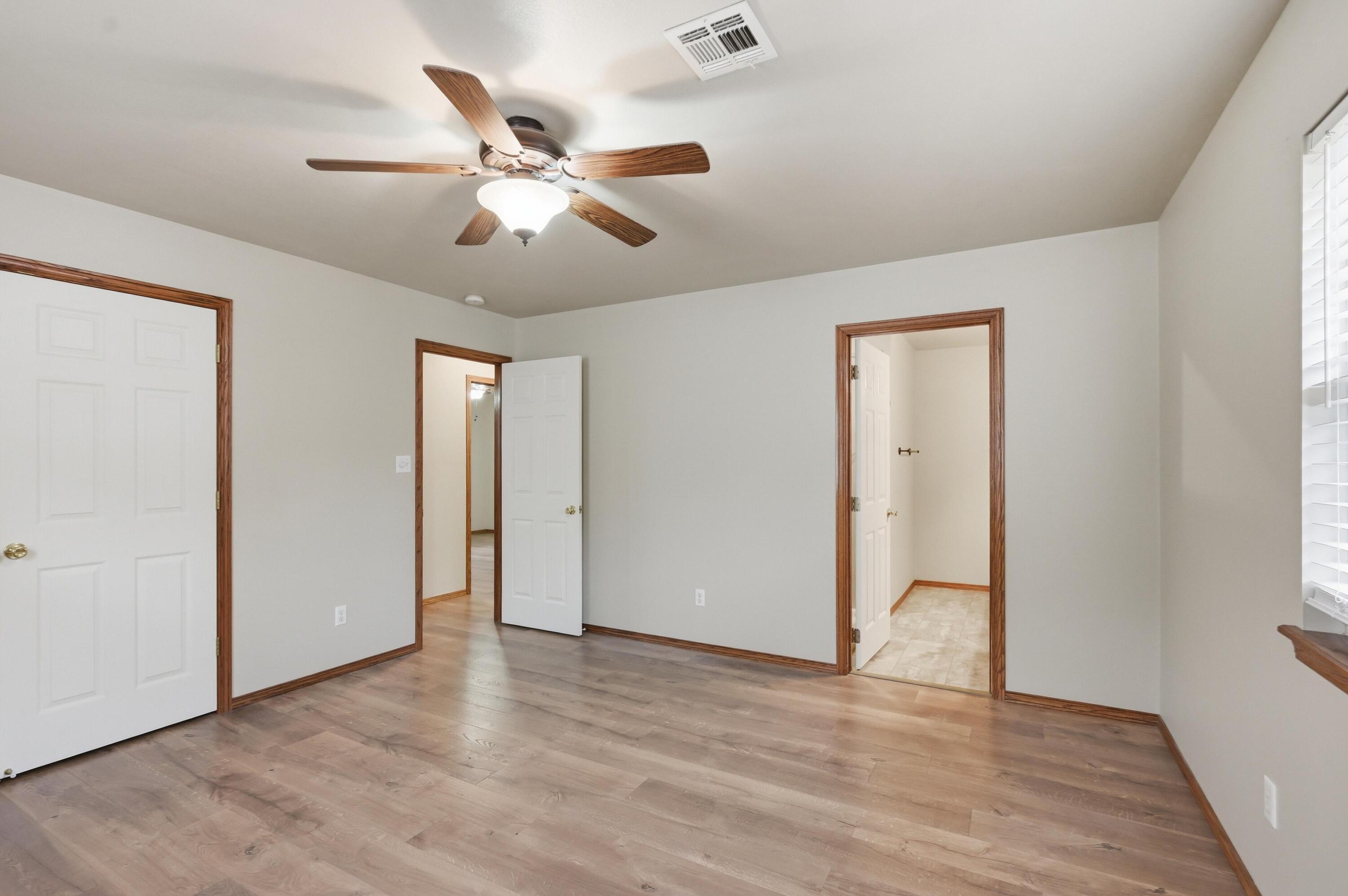 1317 Fox Ridge Lane Neosho, MO 64850 - Photo 26 of 45 026