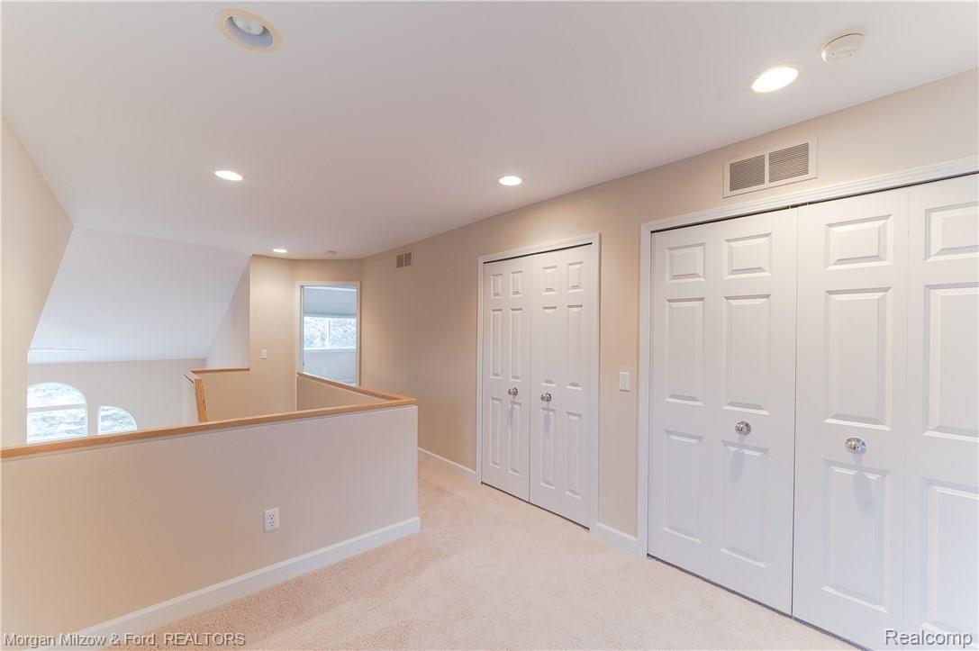 7276 Rabbit Ears Pass Clarkston, MI 48346 - Photo 17 of 41 7276 Rabbit Ears-18.jpg