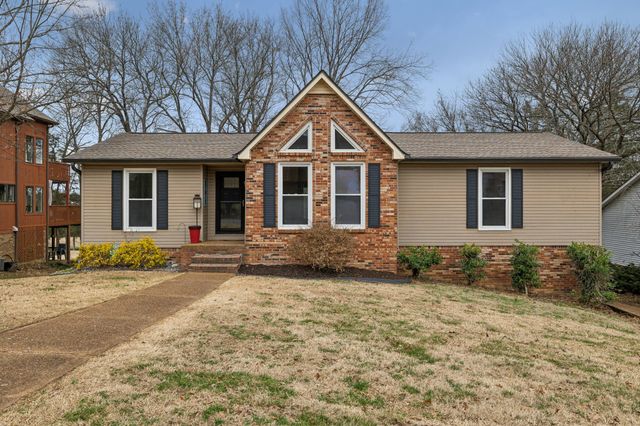 $495,000 | 2536 Somerset Drive, Nashville, TN 37217