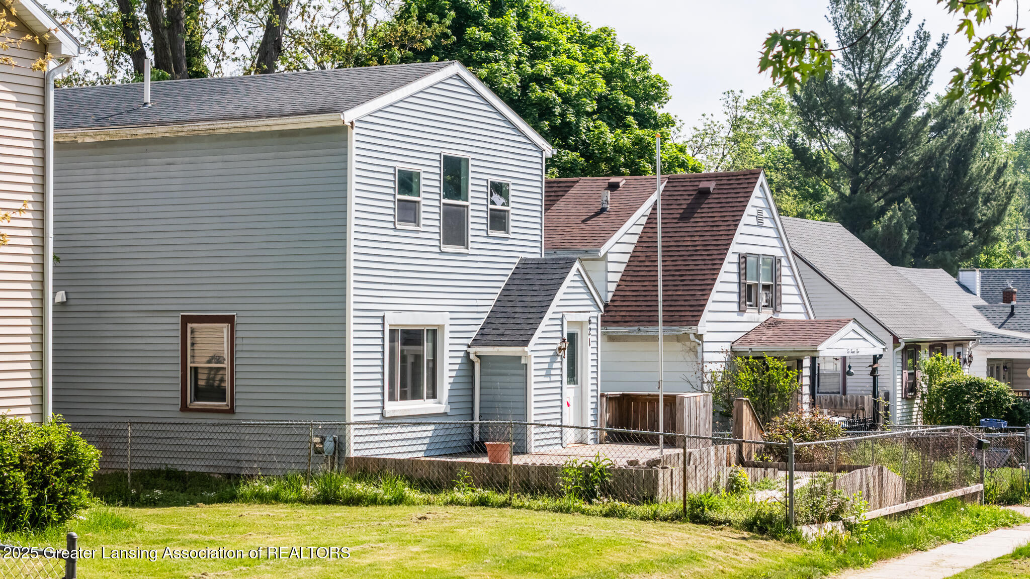 621 Ridgewood Avenue Lansing, MI 48910 - Photo 23 of 29 621Ridgewood22-2025