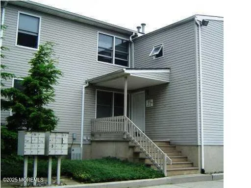 $190,000 | 213 Main Street, Unit 4, Keansburg, NJ 07734