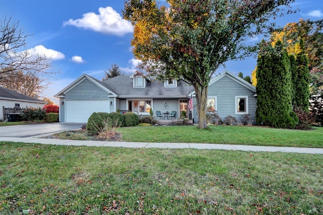 741 Longlane Road New Lenox, IL 60451 - Photo 27 of 28 a view of a house with a yard