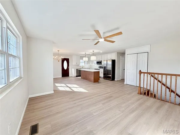 $299,000 | 409 Thouvenot Lane, New Baden, IL 62265