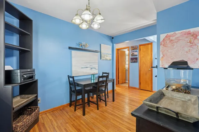 $250,000 | 1132 Minnehaha Avenue East, St. Paul, MN 55106