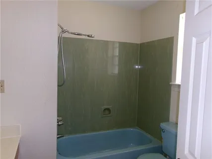 $199,000 | 140 Clemson Drive, Kenner, LA 70065