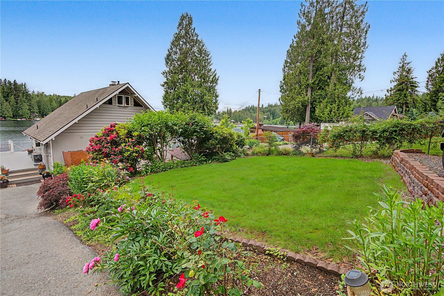 2410 South Lake Roesiger Road Snohomish, WA 98290 - Photo 30 of 40