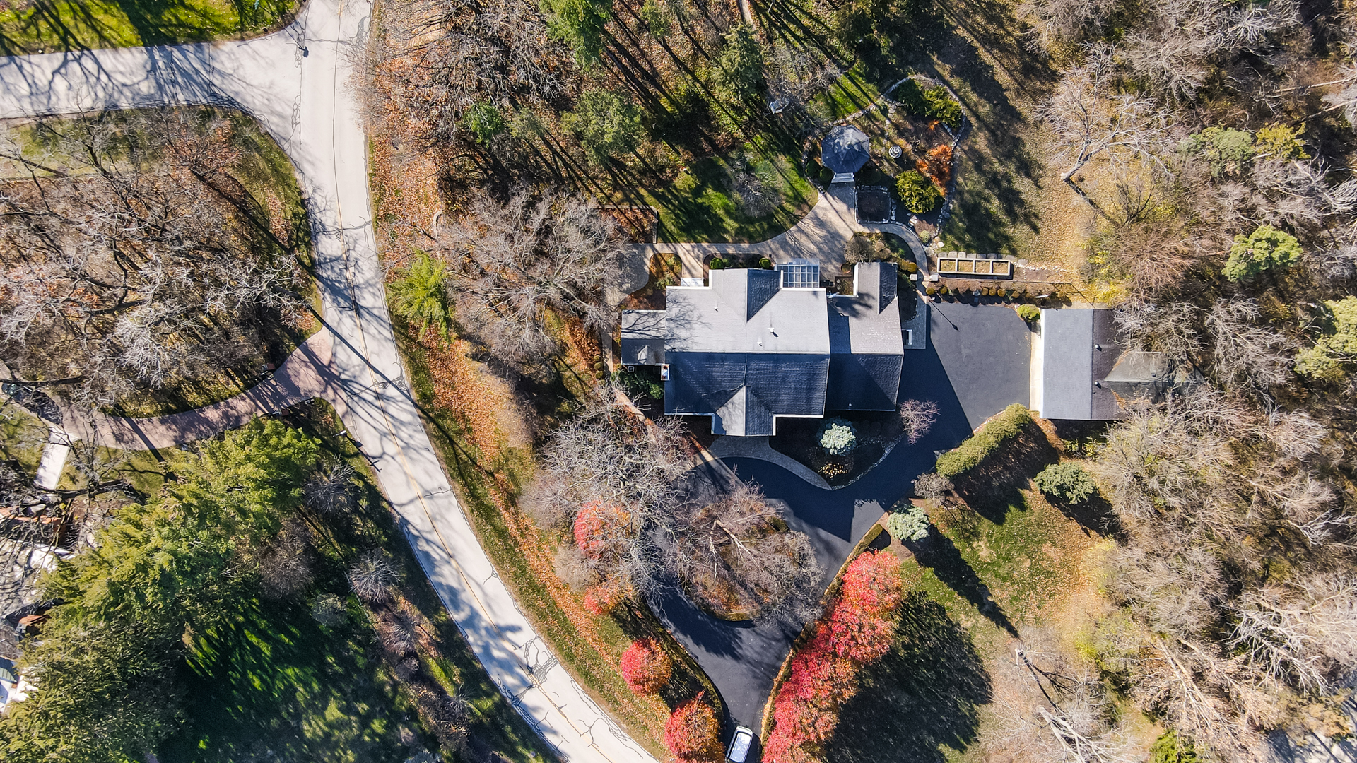 9S174 Drew Avenue Burr Ridge, IL 60527 - Photo 49 of 49 a view of a house with a tree