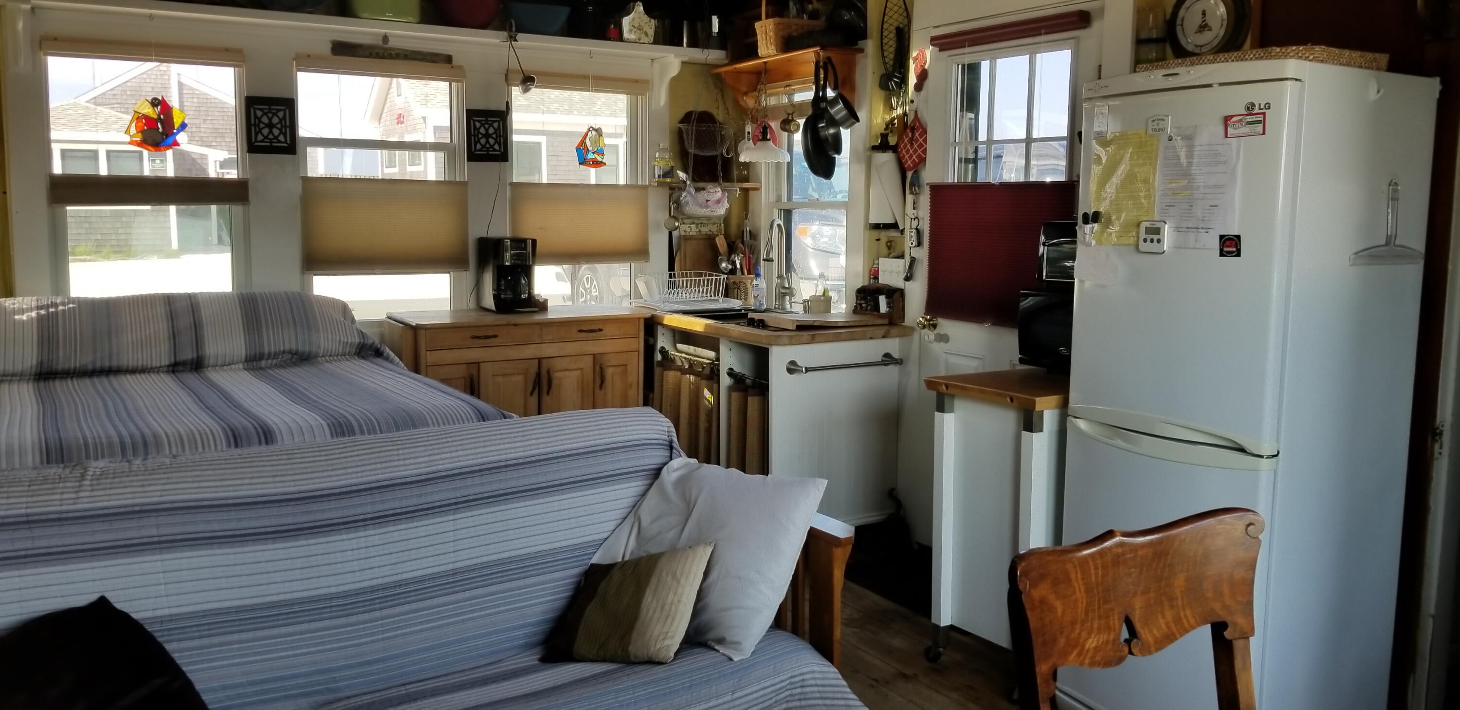522 Shore Road, Unit 11 Truro, MA 02666 - Photo 3 of 19 20180715_161932
