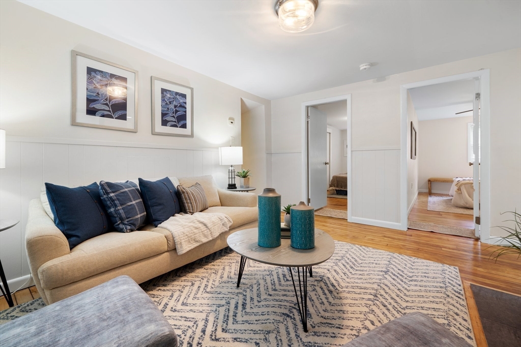 10 R Miles Avenue Shrewsbury, MA 01545 - Photo 5 of 40 Gallery Image 5