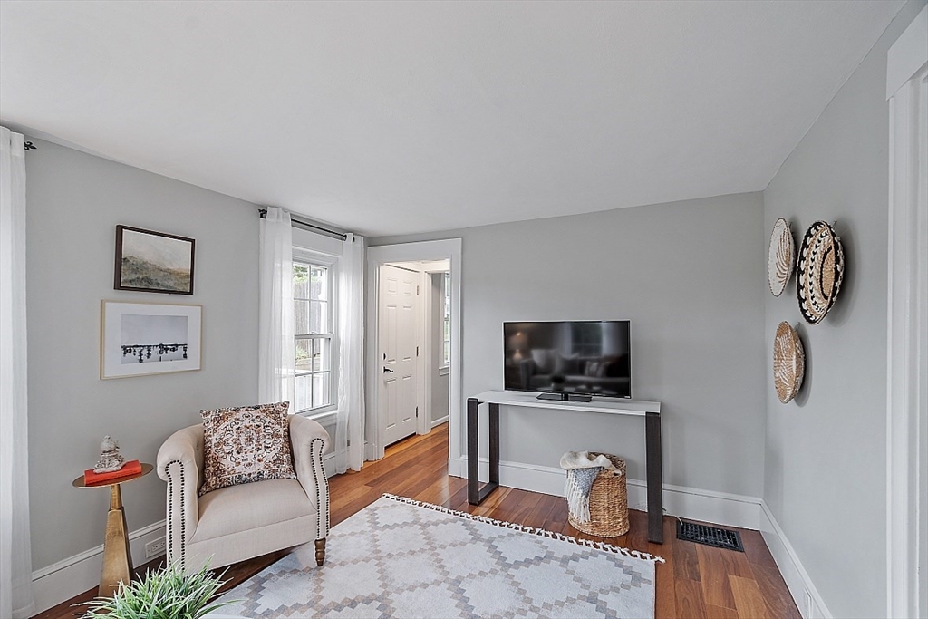 193 St Mary Street Needham, MA 02494 - Photo 18 of 23