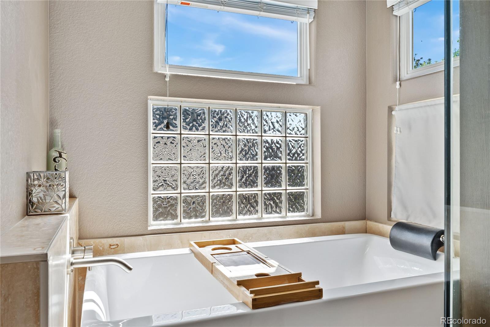 2050 Fox Fire Street Highlands Ranch, CO 80129 - Photo 21 of 33 Gallery Image 21