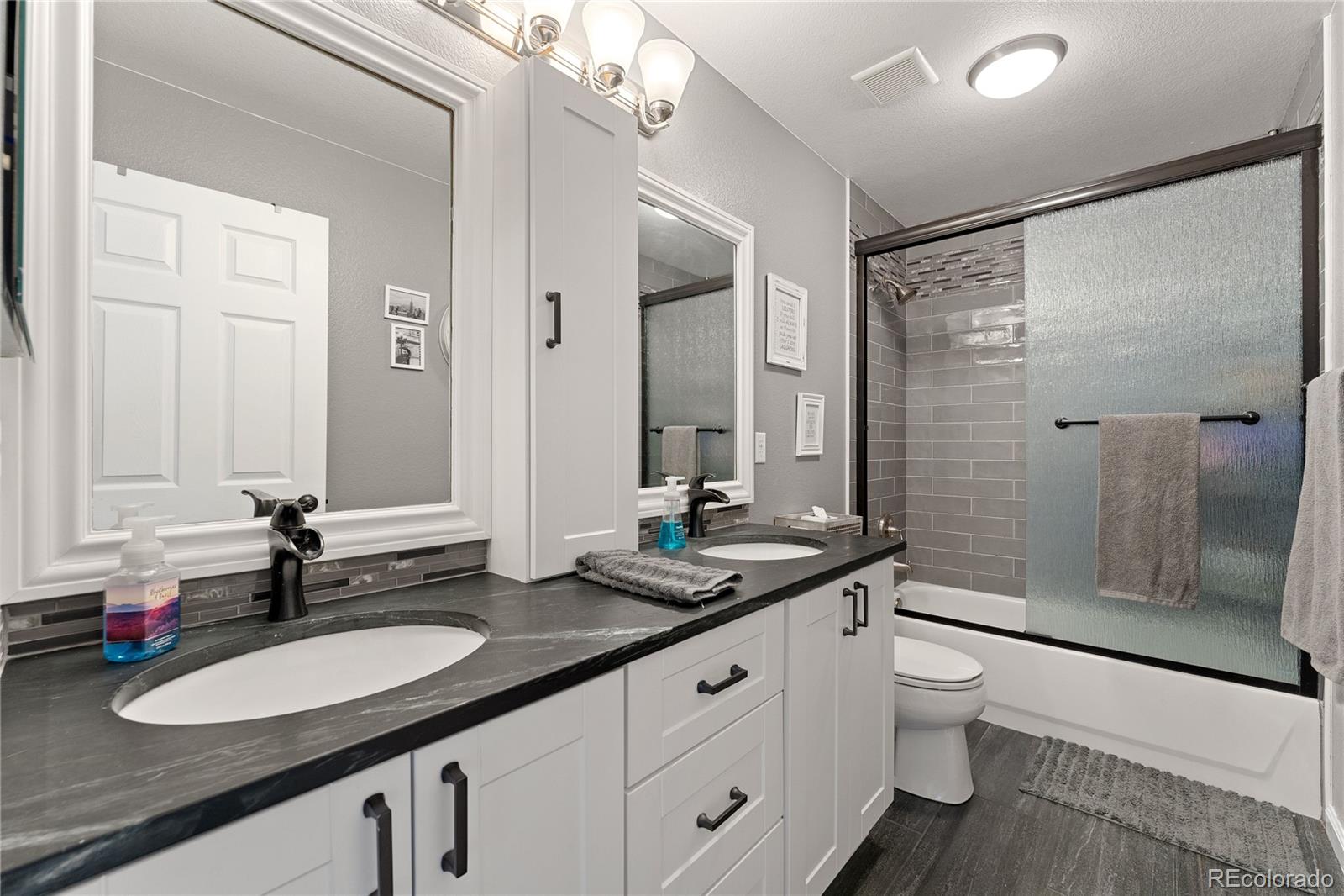 2050 Fox Fire Street Highlands Ranch, CO 80129 - Photo 23 of 33 Gallery Image 23