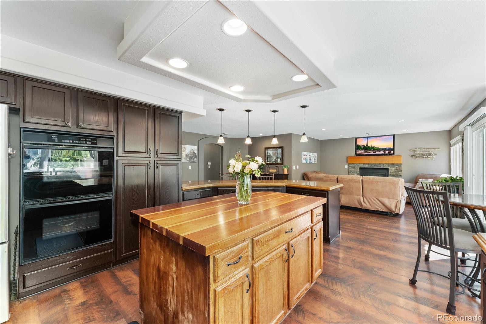 2050 Fox Fire Street Highlands Ranch, CO 80129 - Photo 8 of 33 Gallery Image 8