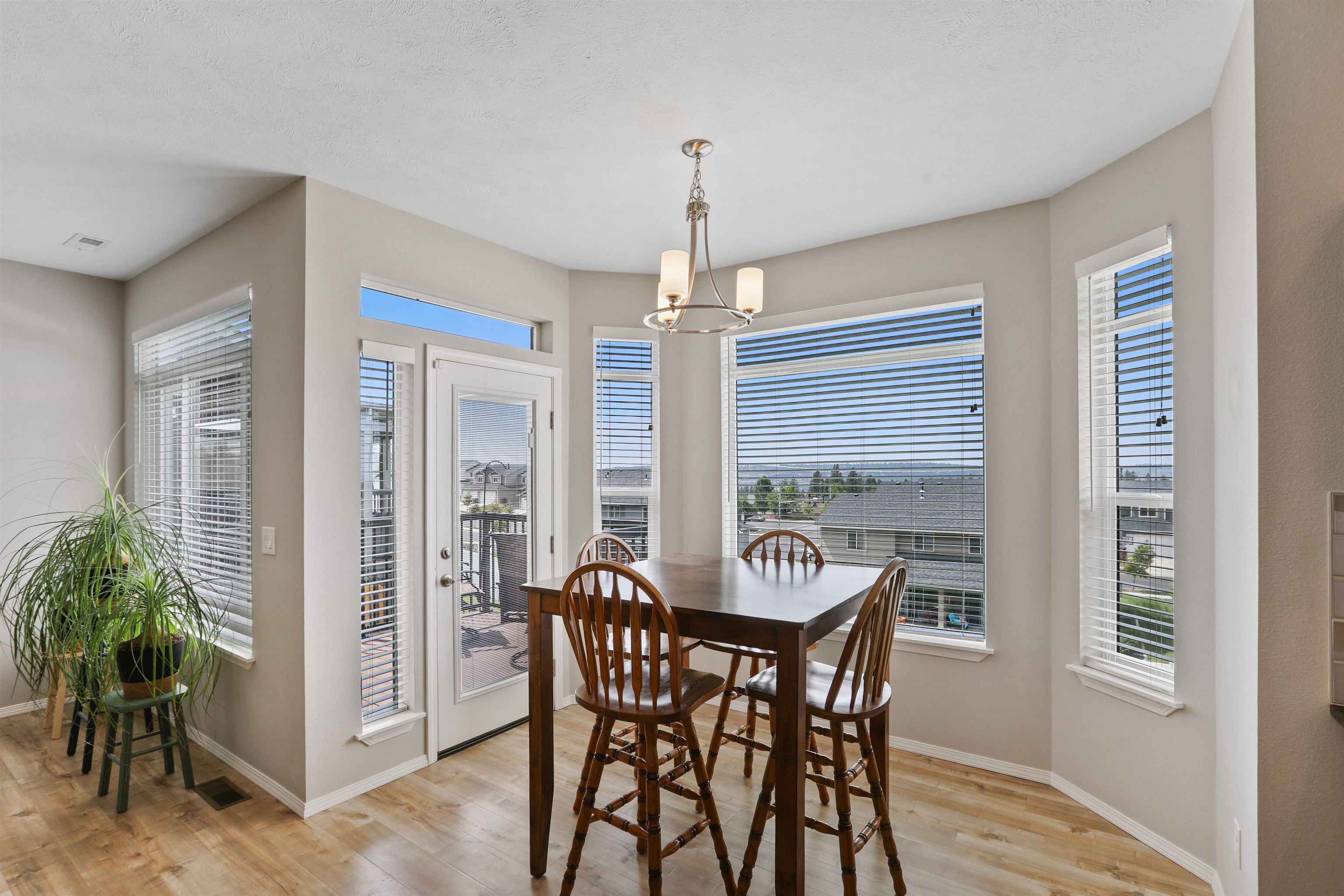 8553 North James Drive Spokane, WA 99208 - Photo 7 of 22