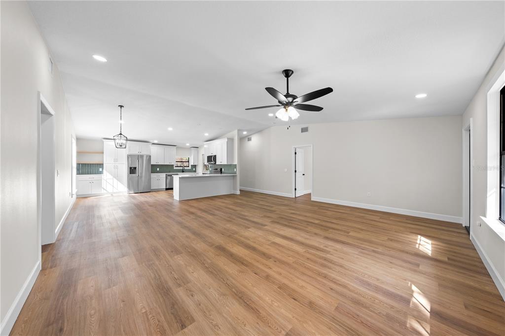 5824 Dease Road St. Cloud, FL 34771 - Photo 10 of 52