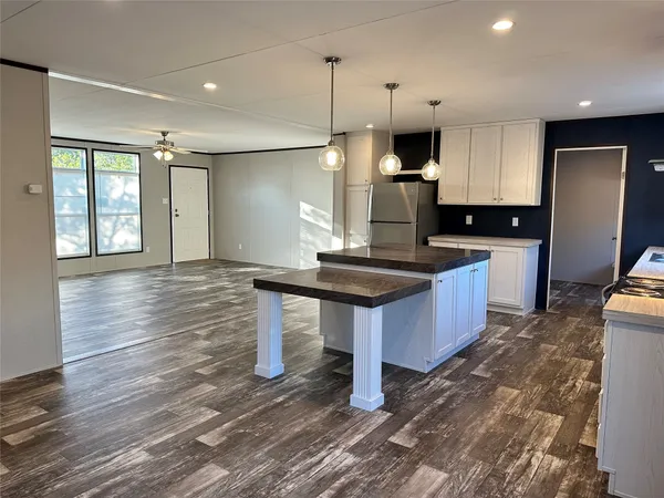 $1,950 | 199 Harmony Wood Lane, Dripping Springs, TX 78620