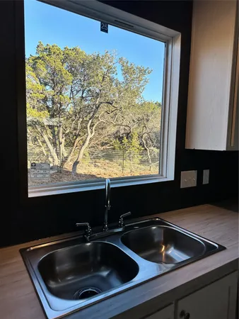 $1,950 | 199 Harmony Wood Lane, Dripping Springs, TX 78620