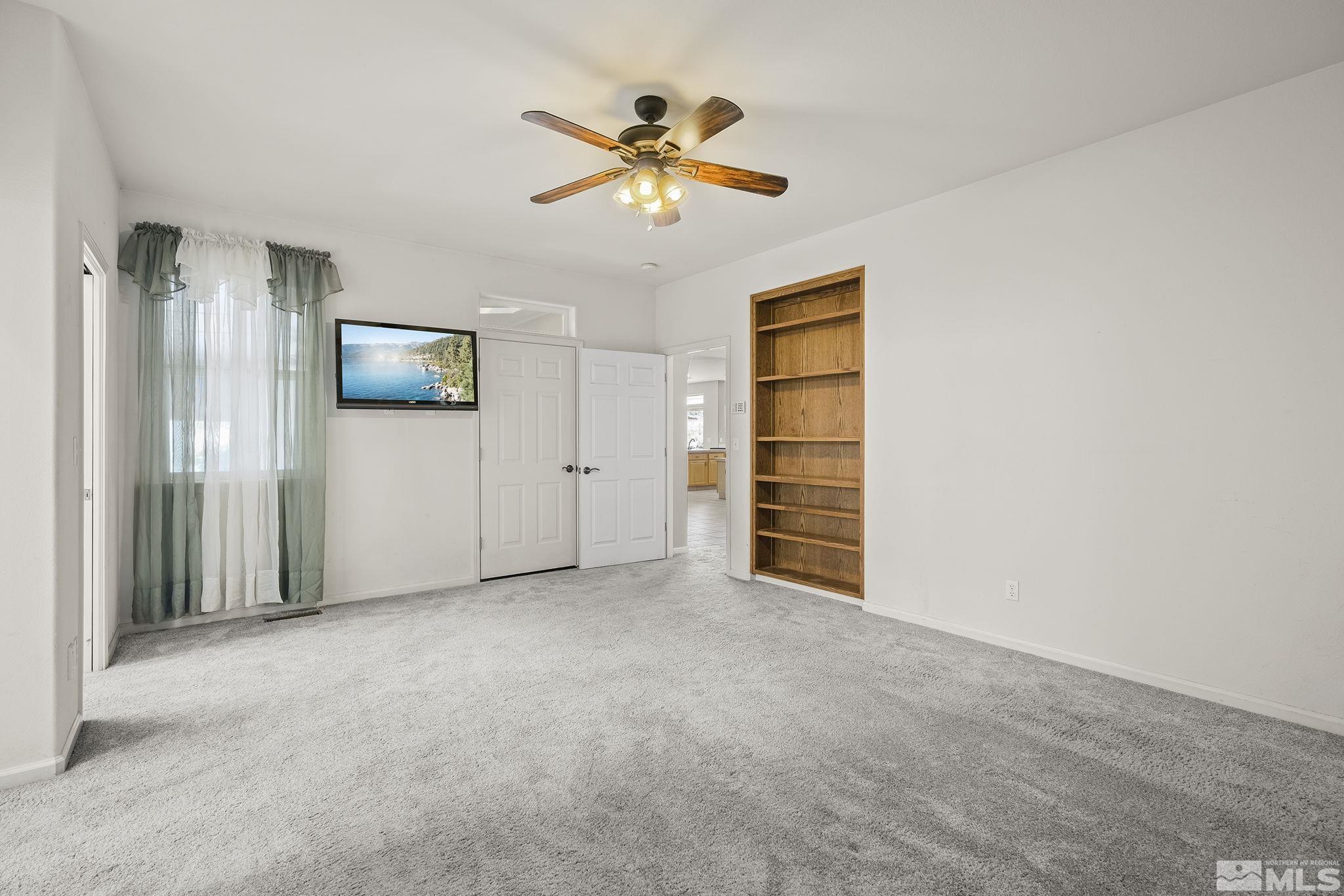 8850 Spearhead Way Reno, NV 89506 - Photo 10 of 23 Photo 10