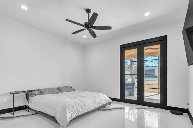 $890,000 | 1048 Mountain Bluebird Court, Graford, TX 76449