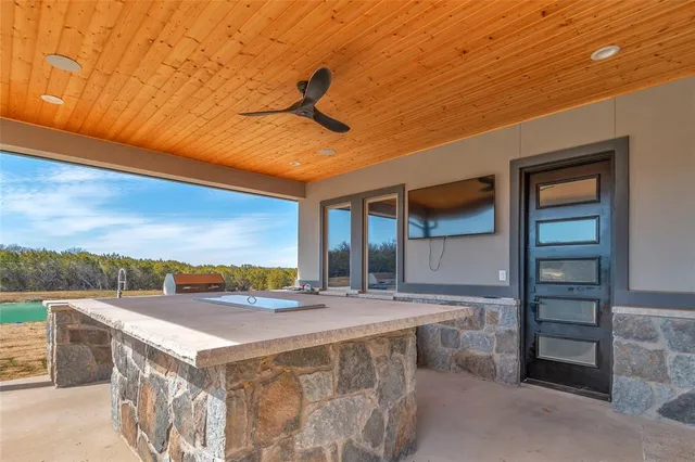 $890,000 | 1048 Mountain Bluebird Court, Graford, TX 76449