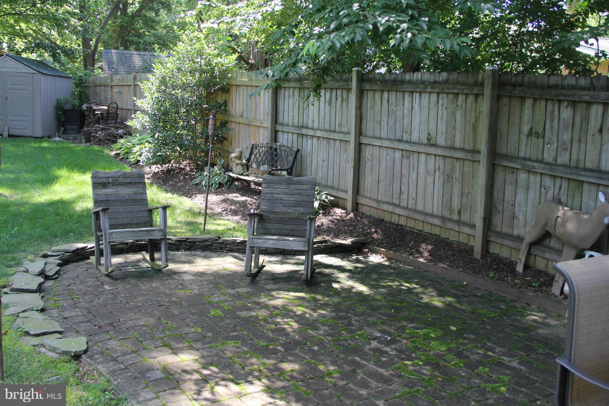 6823 Spur Road Springfield, VA 22152 - Photo 23 of 30 Exterior (Rear)