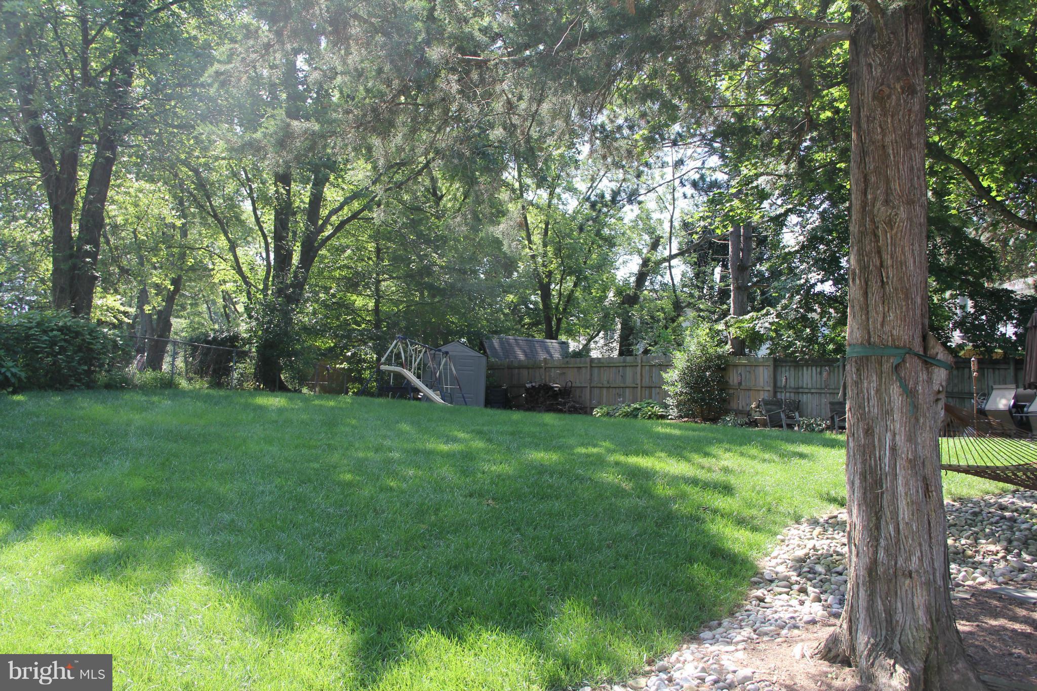 6823 Spur Road Springfield, VA 22152 - Photo 24 of 30 Exterior (Rear)