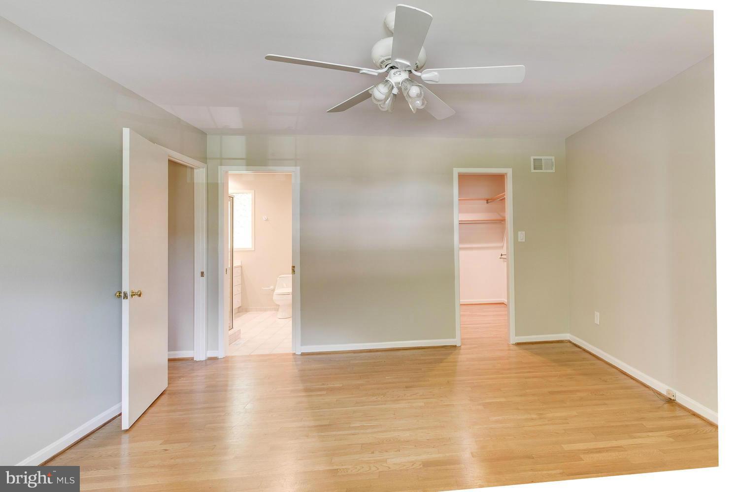6823 Spur Road Springfield, VA 22152 - Photo 9 of 30 Bedroom