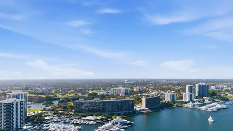 $650,000 | 124 Lakeshore Drive, Unit 531, North Palm Beach, FL 33408