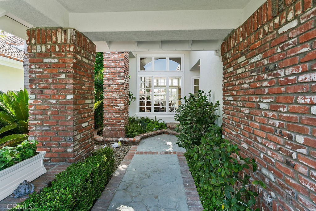 1 White Sail Laguna Niguel, CA 92677 - Photo 3 of 50 a view of a pathway both side of building