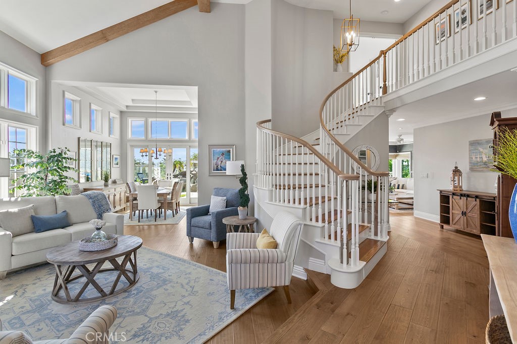 1 White Sail Laguna Niguel, CA 92677 - Photo 4 of 50 a living room with furniture and wooden floor
