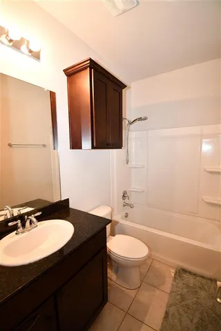 $2,100 | 3147 Baywood Avenue, Lake Charles, LA 70607