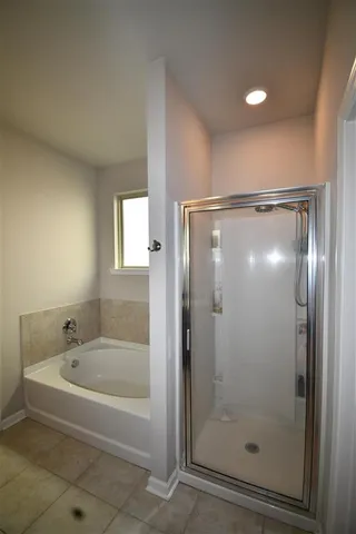 $2,100 | 3147 Baywood Avenue, Lake Charles, LA 70607