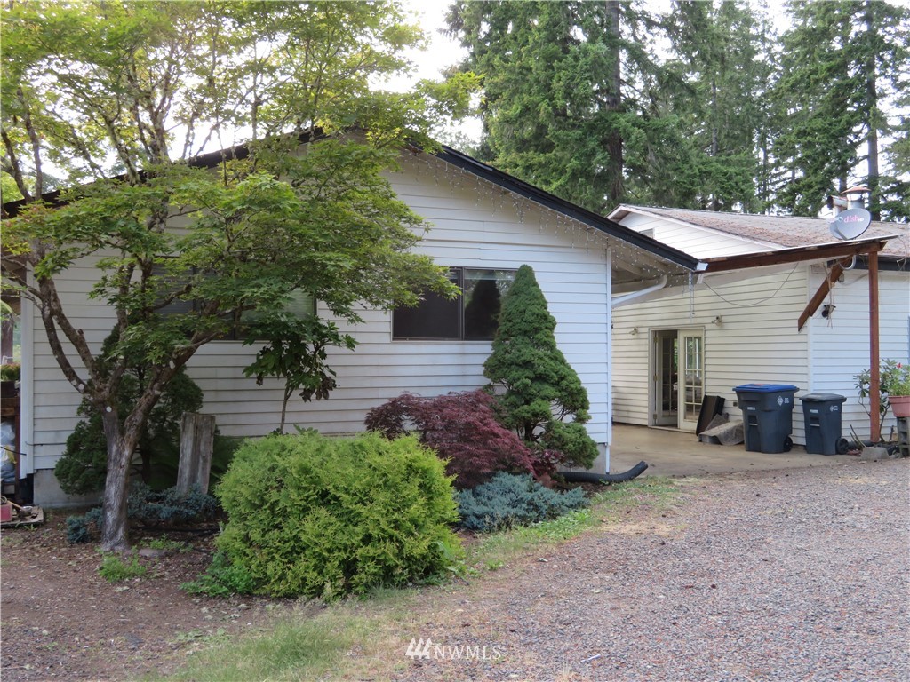 571 East Capital Prairie Road Shelton, WA 98584 - Photo 1 of 20 Gallery Image 1