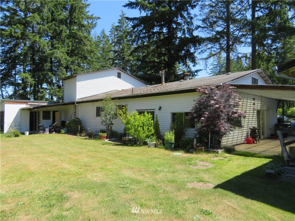 571 East Capital Prairie Road Shelton, WA 98584 - Photo 2 of 20 Gallery Image 2