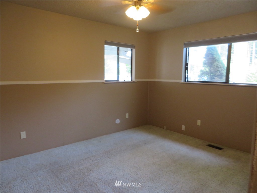 571 East Capital Prairie Road Shelton, WA 98584 - Photo 14 of 20 Gallery Image 14
