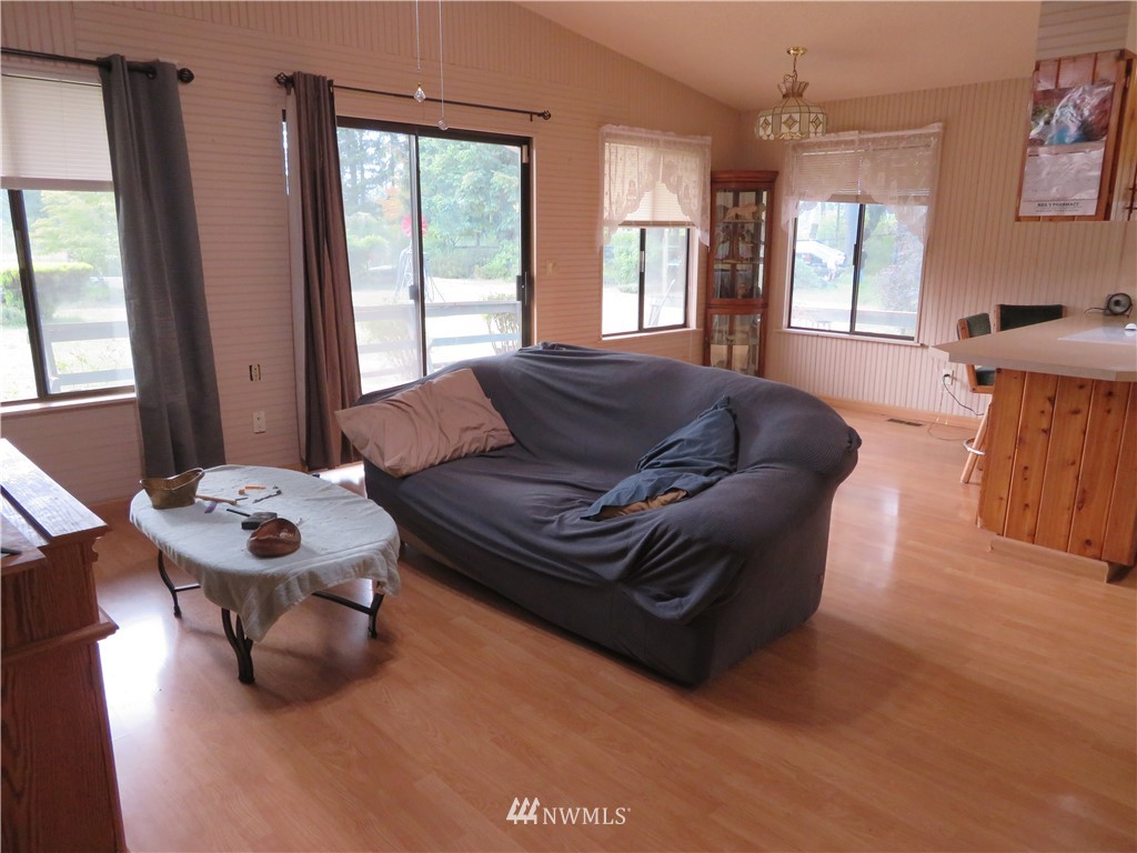 571 East Capital Prairie Road Shelton, WA 98584 - Photo 15 of 20 Gallery Image 15